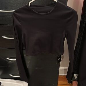 Black Long Sleeve Crop Top